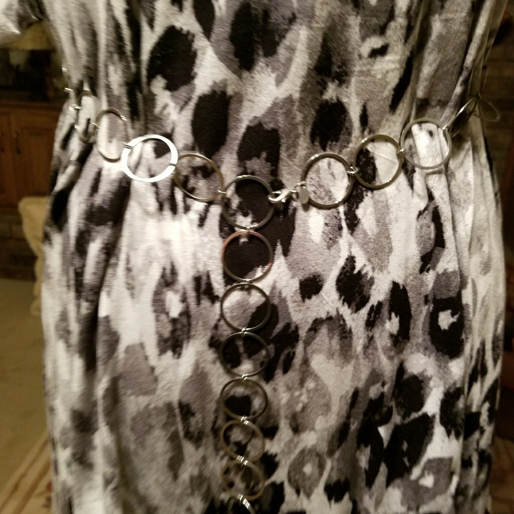 Blouse - Picture 6 of 7